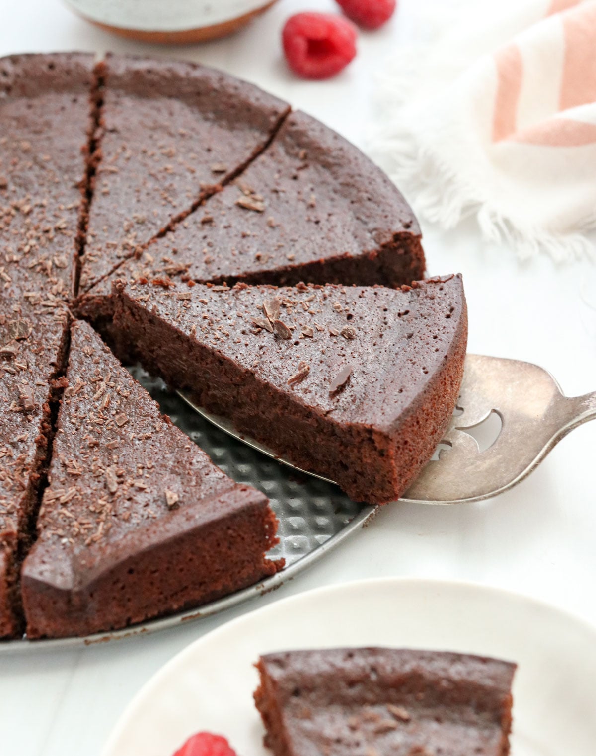 Master Healthier Flourless Chocolate Cake: No Refined Sugar, No Flour